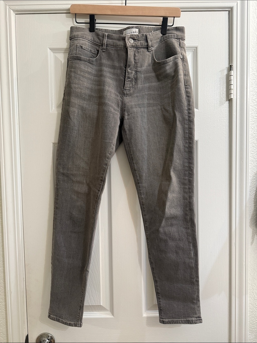 Women’s Gray Slim Fit Jeans